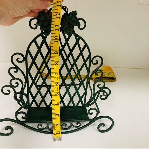 NWOT Cookbook/IPAD Stand Cast Iron Green - Picture 6 of 8